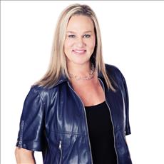 andrea-andi-legarreta_001cb690ca3d4f959f4cfc9afdfe3649-headshot